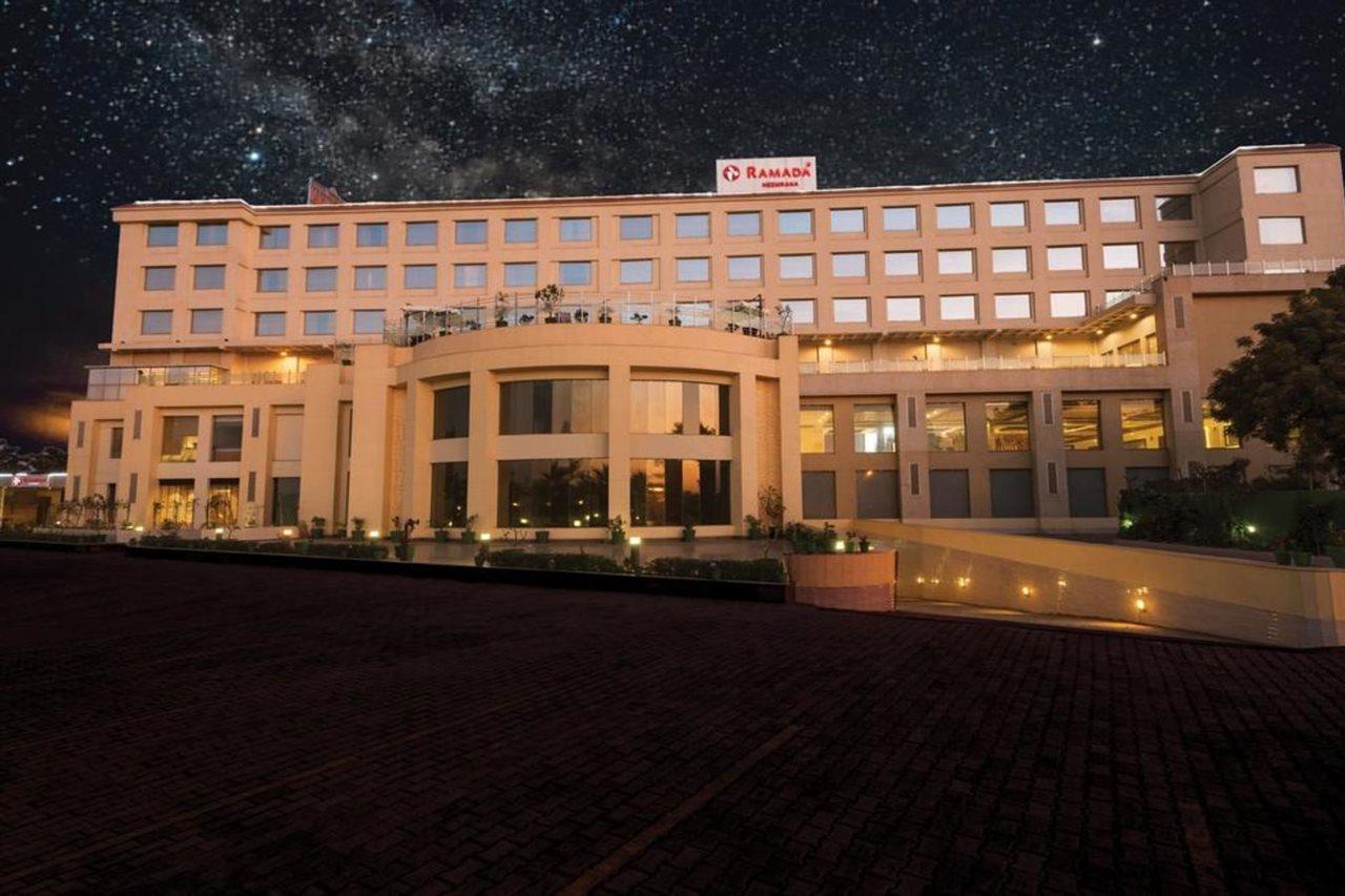 Ramada Neemrana Hotel Exterior photo